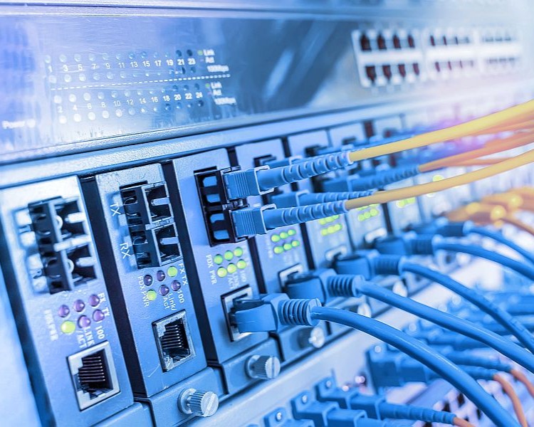 Fiber optic links