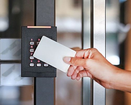 Access Control reader with numeric keypad (dual-authentication)